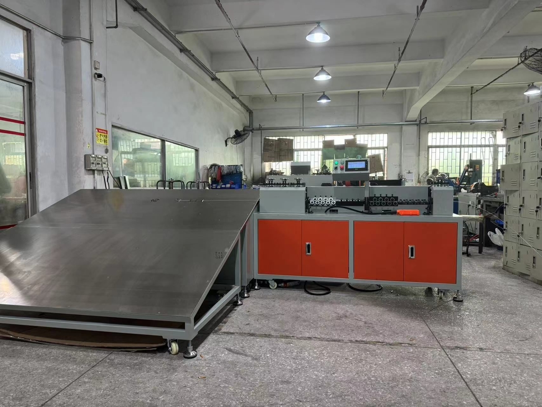 Máy tạo khung hỗ trợ bên trong máy lọc lưới nylon chính xác cao hoạt động đơn giản